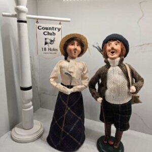 Byers' Man and Lady Golfers (2002)